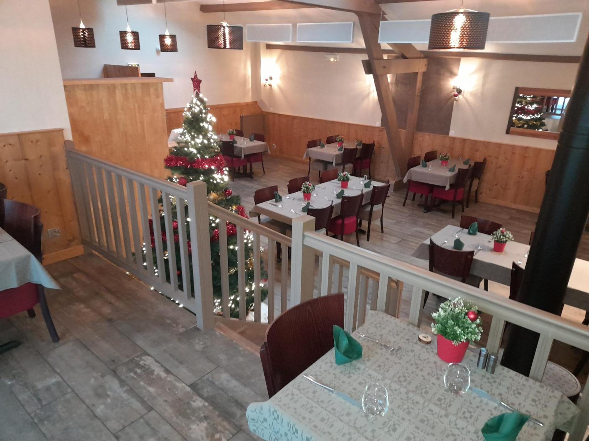 Les Pierres Roses Bed and Breakfast Coise Exteriör bild